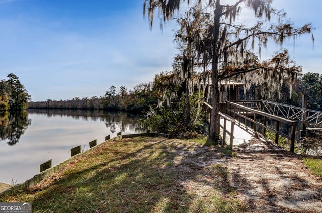 210 Bowline Lane, Kingsland, GA 31548