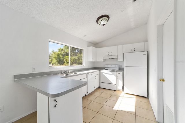8 ASH PASS RUN, Ocala, FL 34472