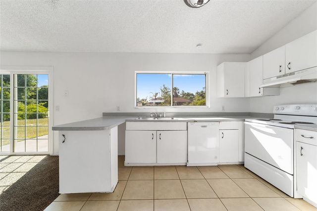 8 ASH PASS RUN, Ocala, FL 34472