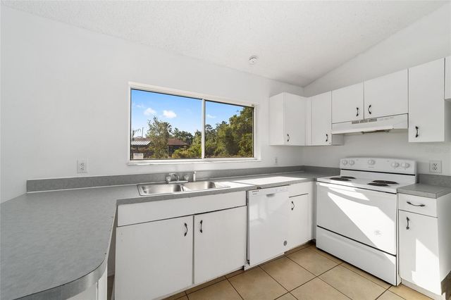 8 ASH PASS RUN, Ocala, FL 34472