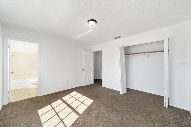 8 ASH PASS RUN, Ocala, FL 34472