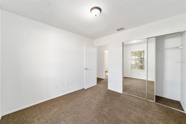 8 ASH PASS RUN, Ocala, FL 34472