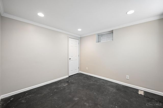 5094 E Eastwood Circle, Cincinnati, OH 45227