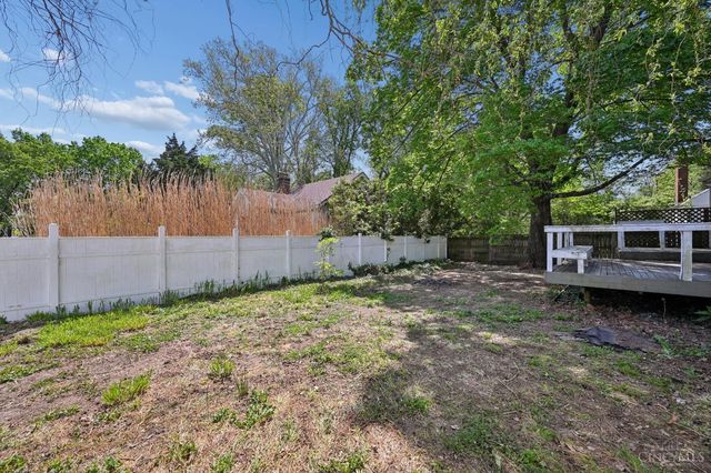 5094 E Eastwood Circle, Cincinnati, OH 45227