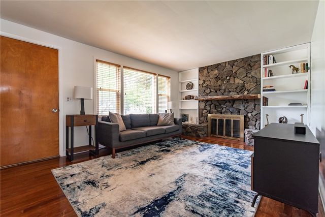 67 Cherry Hill Drive, Seekonk, MA 02771