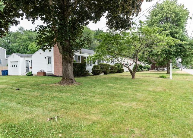 67 Cherry Hill Drive, Seekonk, MA 02771