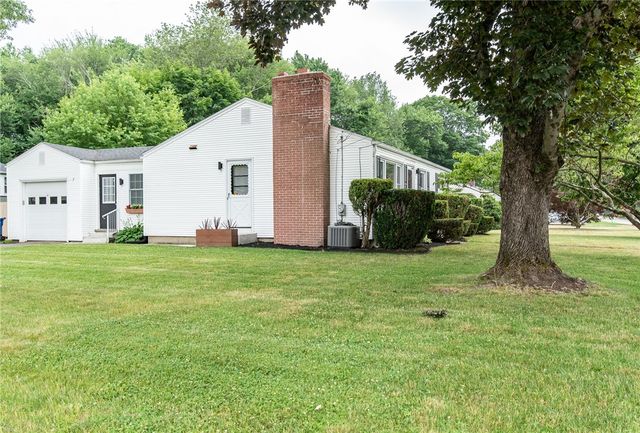 67 Cherry Hill Drive, Seekonk, MA 02771