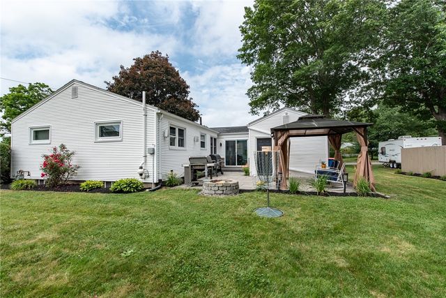 67 Cherry Hill Drive, Seekonk, MA 02771