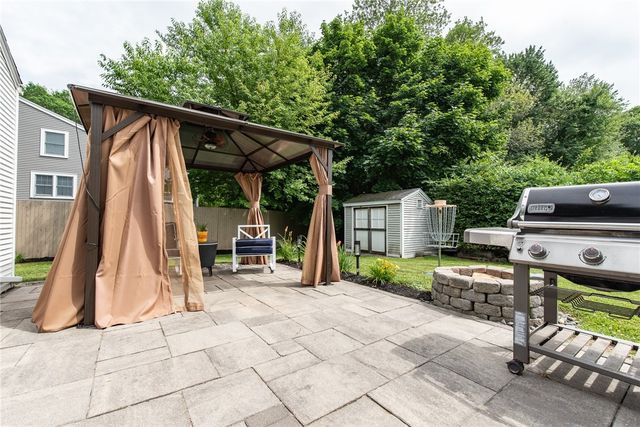 67 Cherry Hill Drive, Seekonk, MA 02771