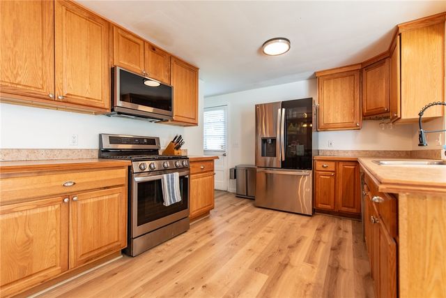 67 Cherry Hill Drive, Seekonk, MA 02771