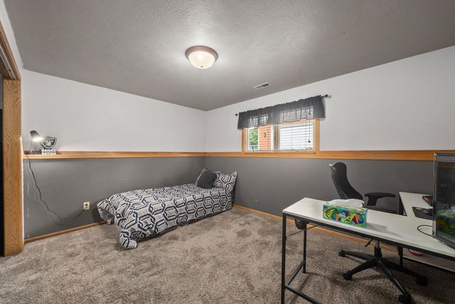 510 S Mary Dr Drive, Tea, SD 57064