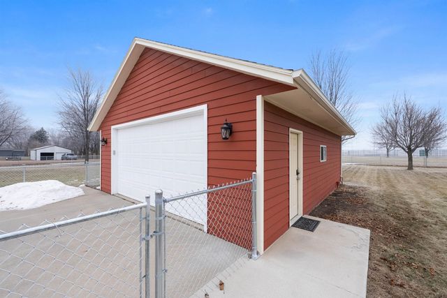 510 S Mary Dr Drive, Tea, SD 57064