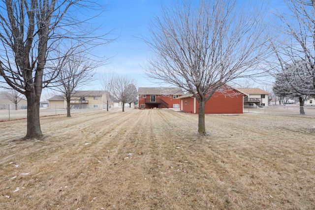 510 S Mary Dr Drive, Tea, SD 57064