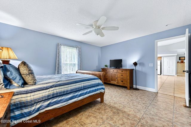 1396 Hegira Street NW, Palm Bay, FL 32907