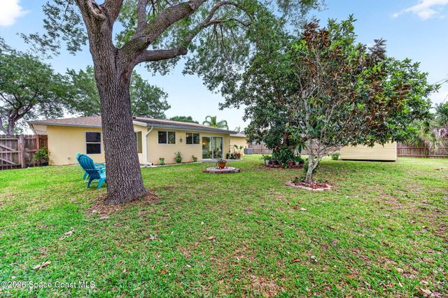 1396 Hegira Street NW, Palm Bay, FL 32907
