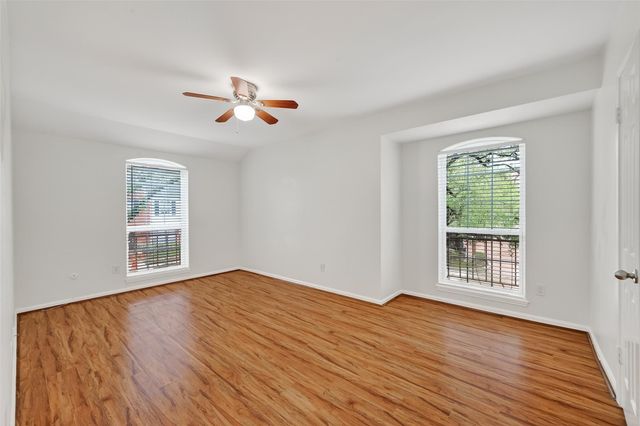 500 N Post Oak Lane, Houston, TX 77024