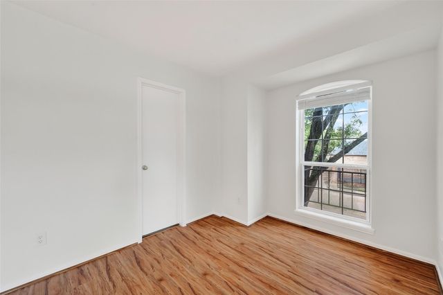 500 N Post Oak Lane, Houston, TX 77024