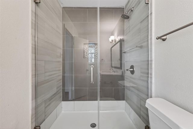 500 N Post Oak Lane, Houston, TX 77024