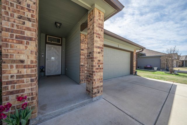 4009 Bravo Ranch Road, Waco, TX 76705