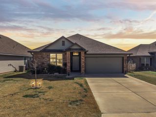4009 Bravo Ranch Road, Waco, TX 76705