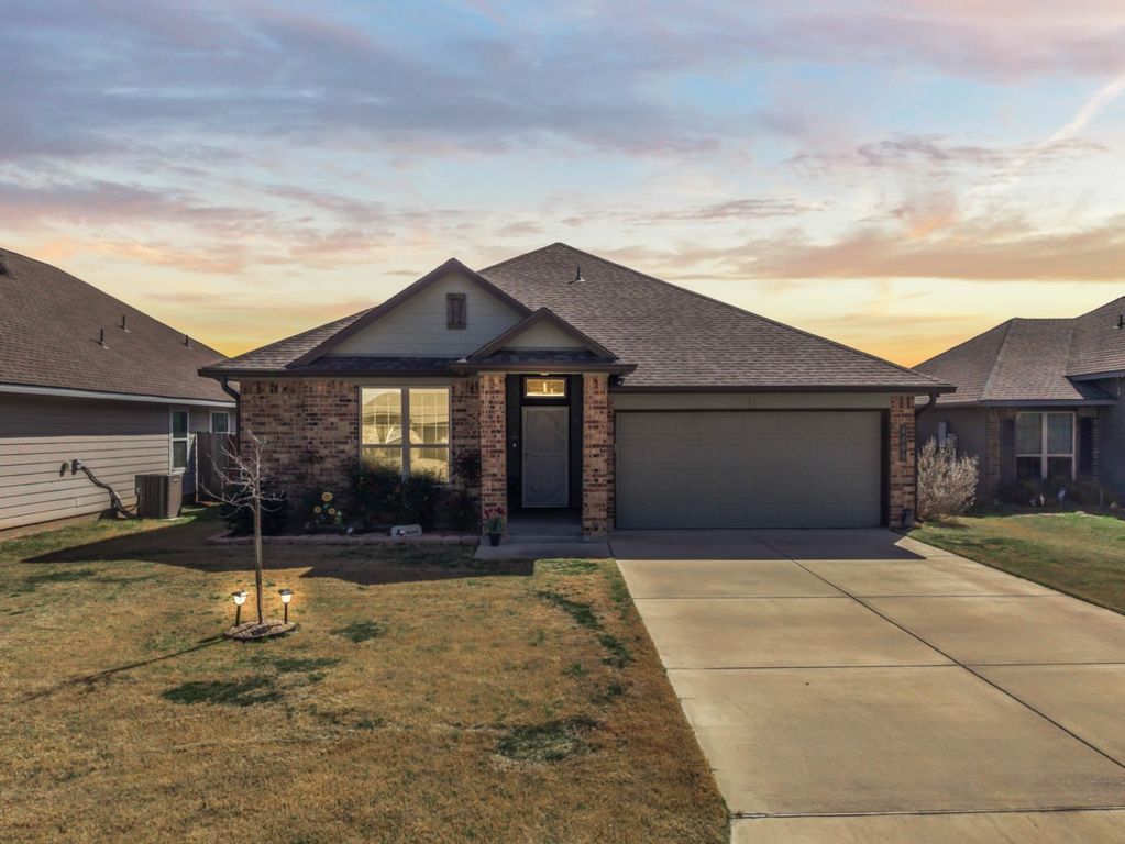 4009 Bravo Ranch Road, Waco, TX 76705