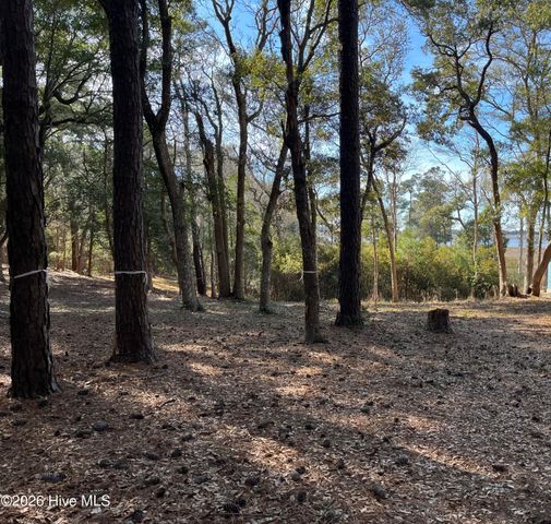 651 Folly Drive SE, Bolivia, NC 28422