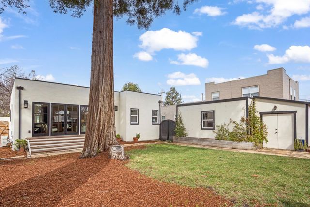 911 Vera Avenue, Redwood City, CA 94061