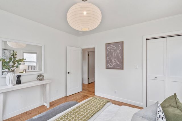 911 Vera Avenue, Redwood City, CA 94061