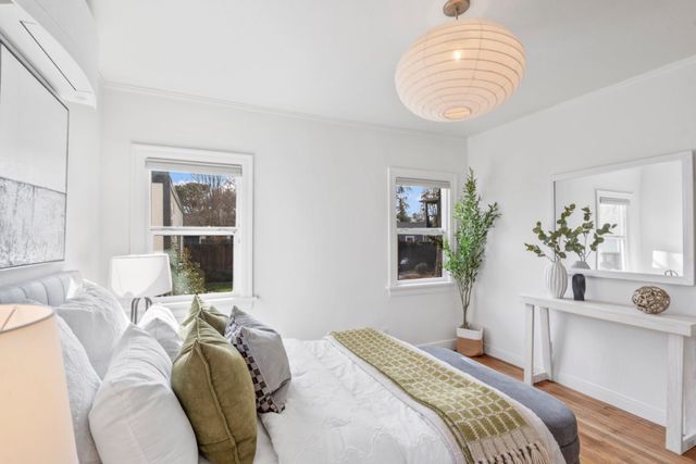 911 Vera Avenue, Redwood City, CA 94061