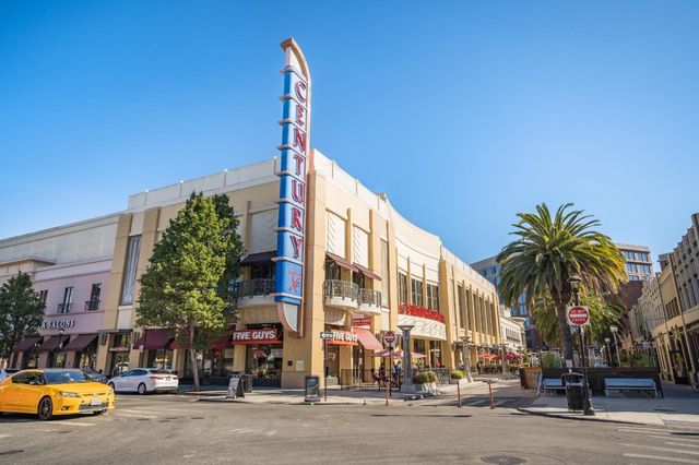 911 Vera Avenue, Redwood City, CA 94061