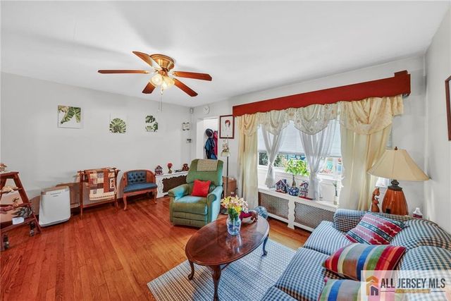 42 Plainfield Avenue, Edison, NJ 08817