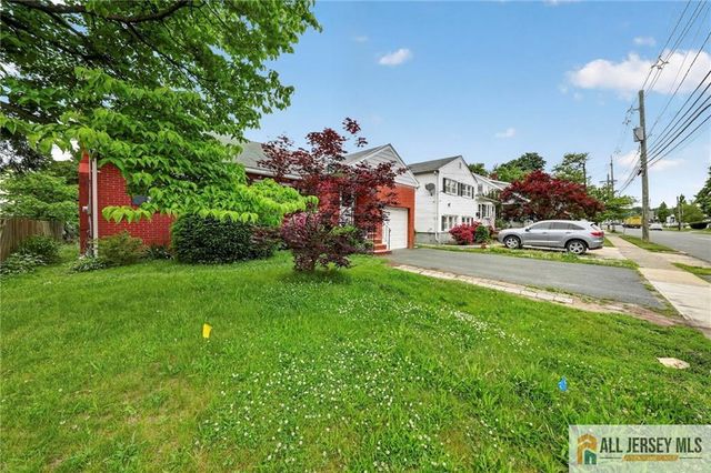 42 Plainfield Avenue, Edison, NJ 08817