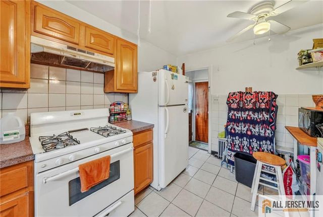 42 Plainfield Avenue, Edison, NJ 08817