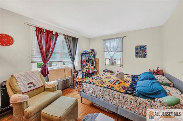 42 Plainfield Avenue, Edison, NJ 08817