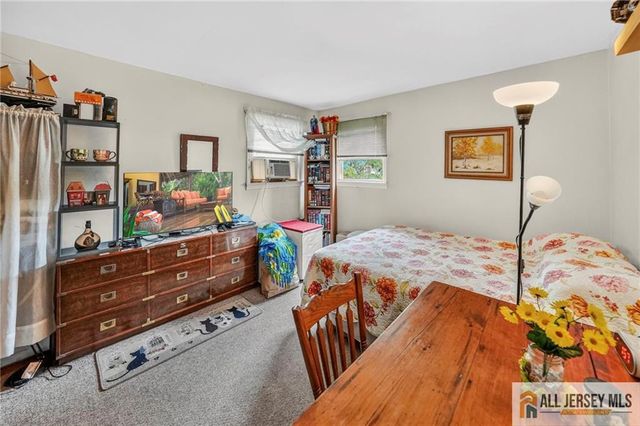 42 Plainfield Avenue, Edison, NJ 08817