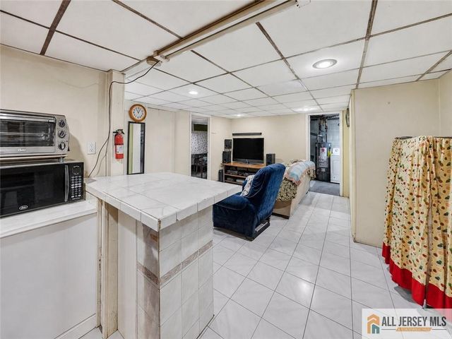 42 Plainfield Avenue, Edison, NJ 08817