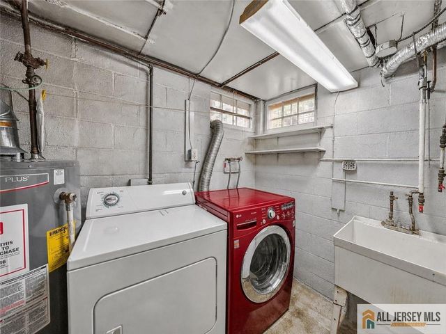 42 Plainfield Avenue, Edison, NJ 08817