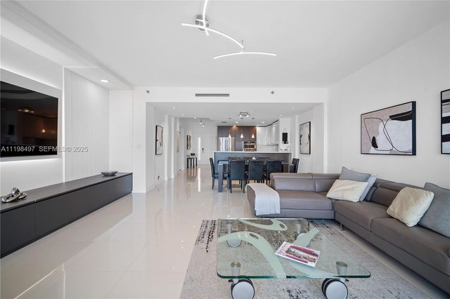 19234 Fisher Island Drive 19234, Miami Beach, FL 33109