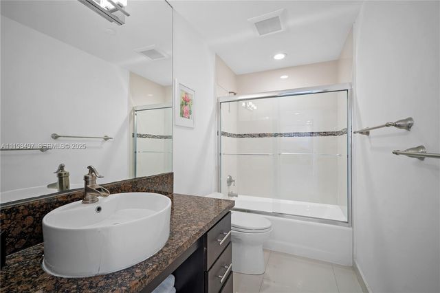 19234 Fisher Island Drive 19234, Miami Beach, FL 33109