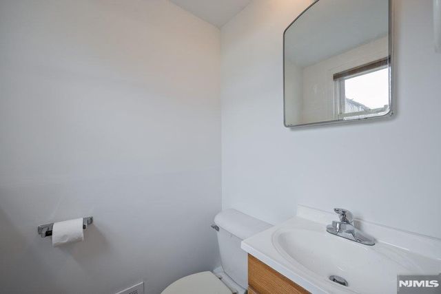 327 Webster Drive, New Milford, NJ 07646