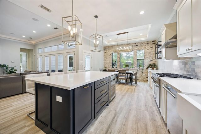 1519 Richelieu Lane, Houston, TX 77018