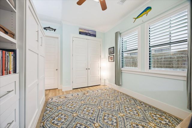 1519 Richelieu Lane, Houston, TX 77018