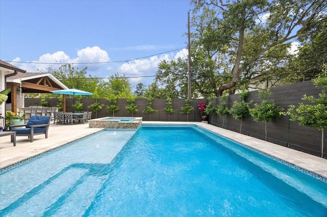 1519 Richelieu Lane, Houston, TX 77018