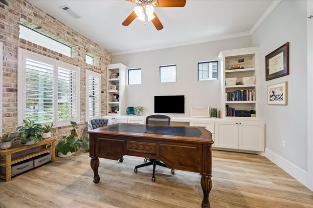 1519 Richelieu Lane, Houston, TX 77018