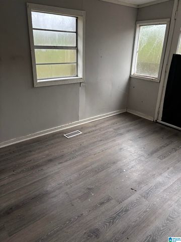 1104 9TH AVENUE, Pleasant Grove, AL 35127