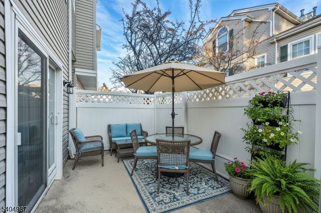 10 Witherspoon Ct, Morris Twp., NJ 07960