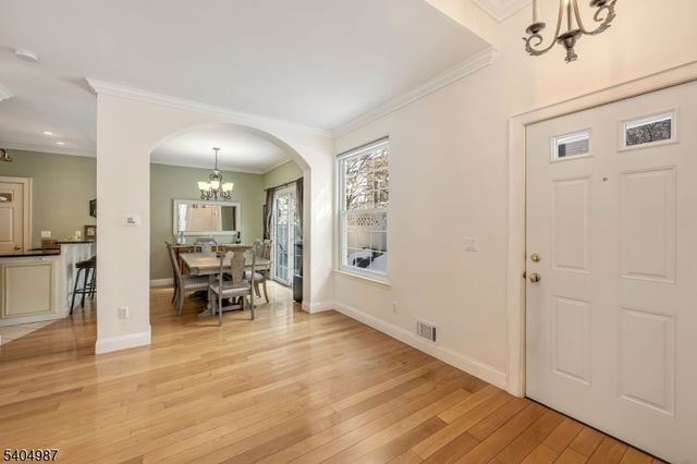 10 Witherspoon Ct, Morris Twp., NJ 07960