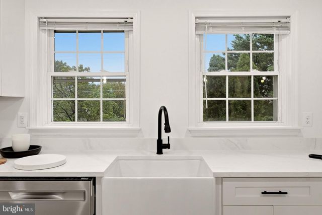 1570 WESTMORELAND ST, Mclean, VA 22101