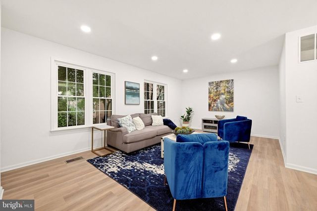 1570 WESTMORELAND ST, Mclean, VA 22101
