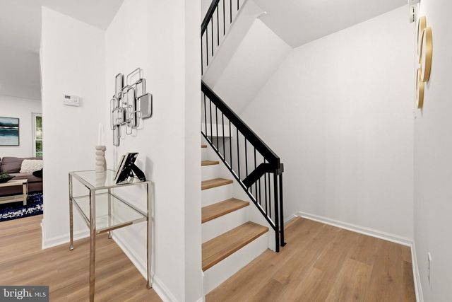 1570 WESTMORELAND ST, Mclean, VA 22101